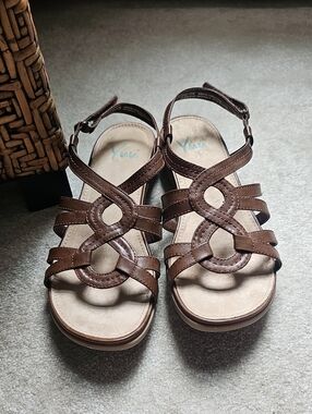 Yuu Brown Strappy Leather Sandals with Adjustable Ankle Strap